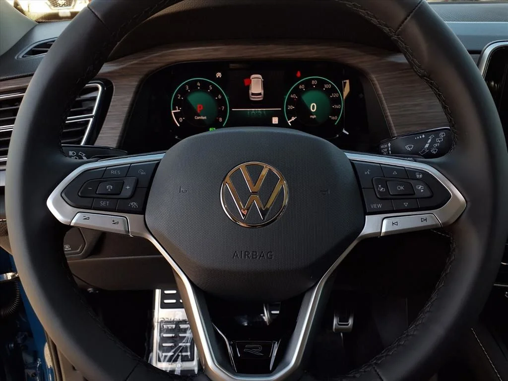 2026 Volkswagen Atlas SEL Premium R-Line - Photo 12
