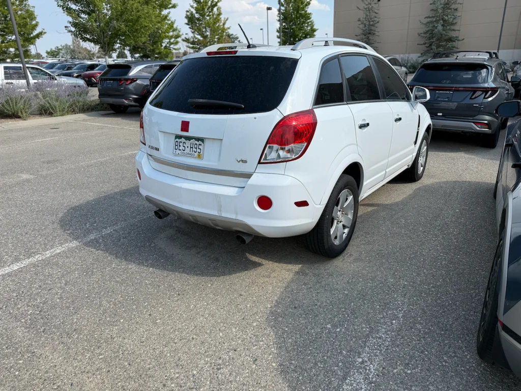 Used 2008 Polar White Saturn XR image 4