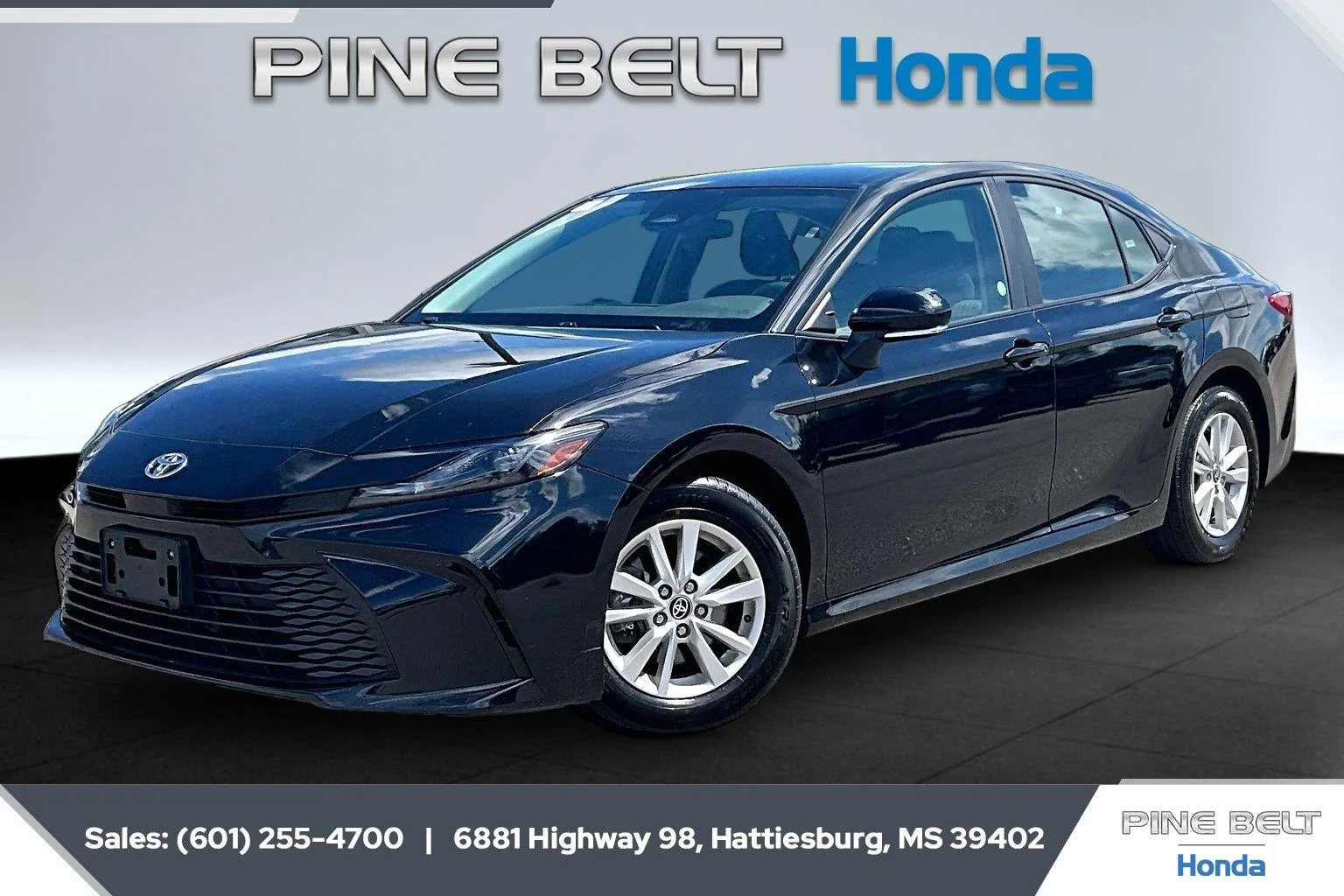 Used 2025 Midnight Black Metallic Toyota LE image 10