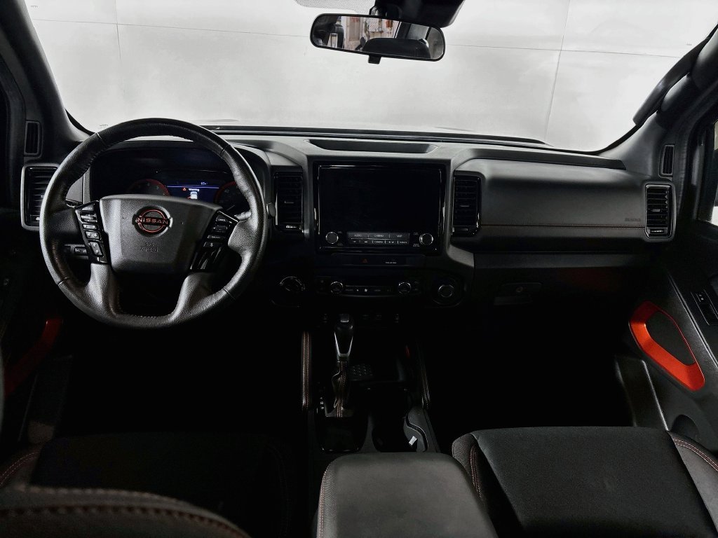 Used 2022 Super Black Nissan PRO-4X image 12