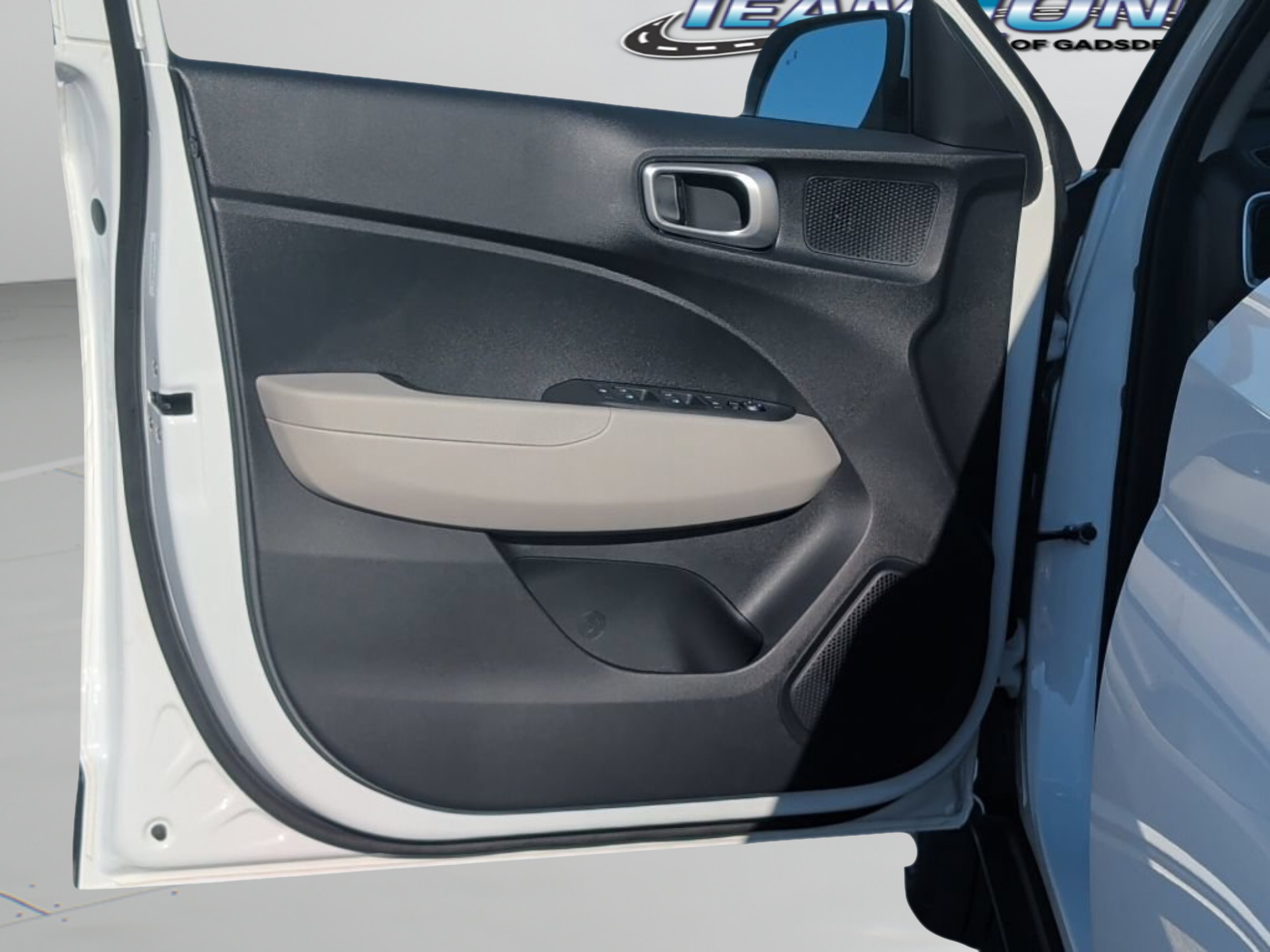 New 2026 Lunar White Hyundai SEL image 16