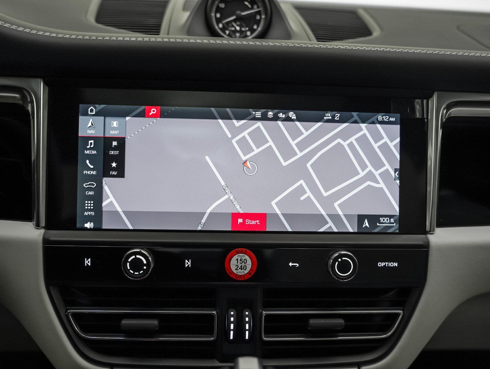 2026 Porsche Macan - Photo 21