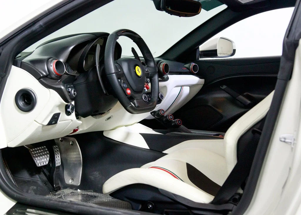 Certified Used 2017 Bianco Italia Ferrari Base image 18