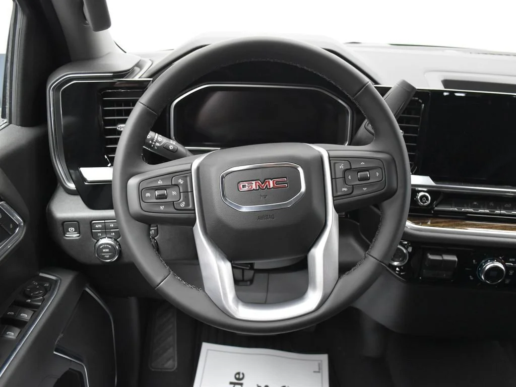 2026 GMC Sierra 1500 SLE - Photo 8