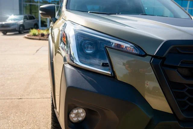 Used 2023 Autumn Green Metallic Subaru Wilderness image 20