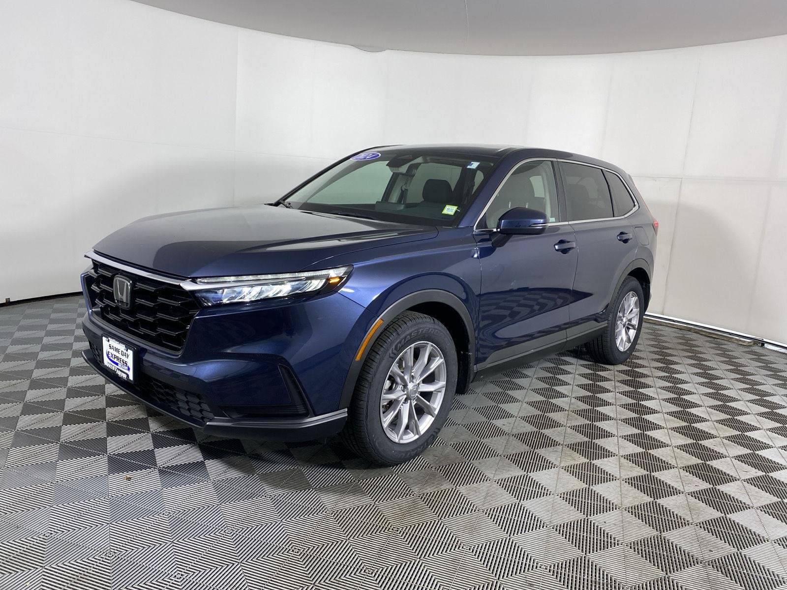 Used 2024 Canyon River Blue Metallic Honda EX image 3