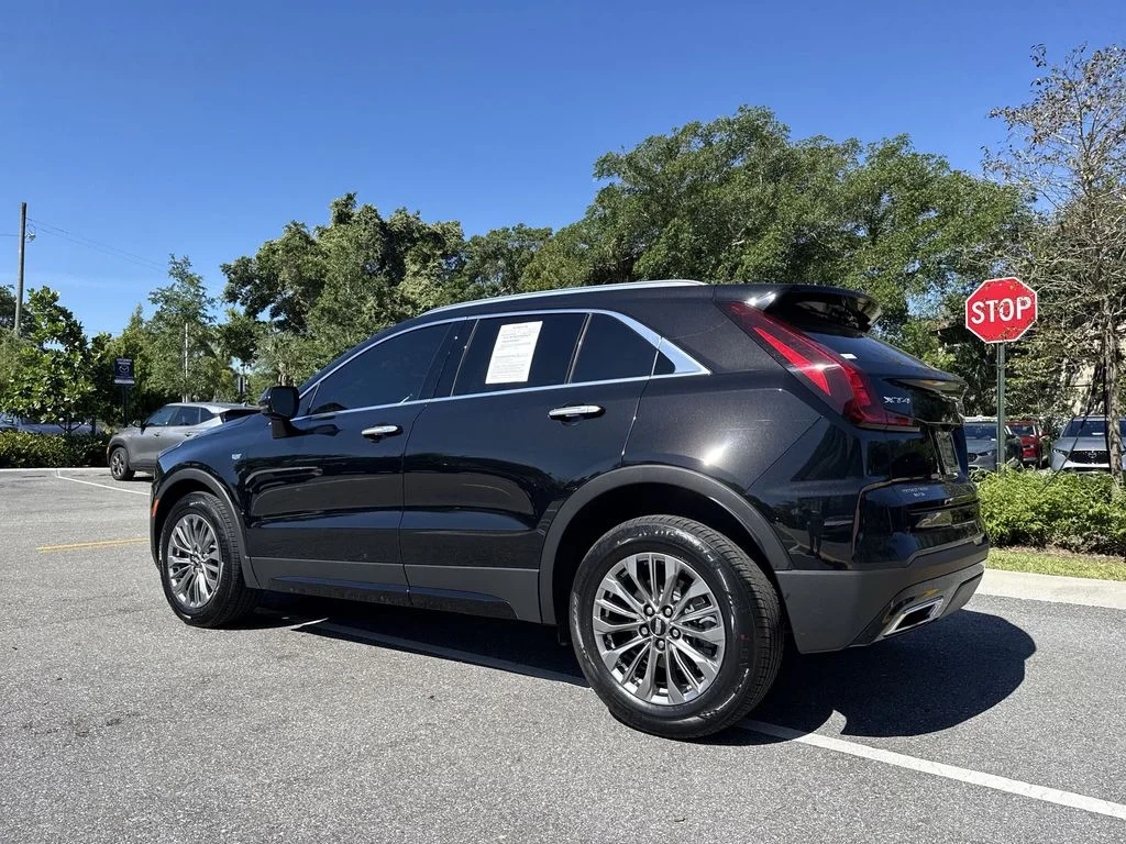 Used 2024 Stellar Black Metallic Cadillac Premium Luxury image 26