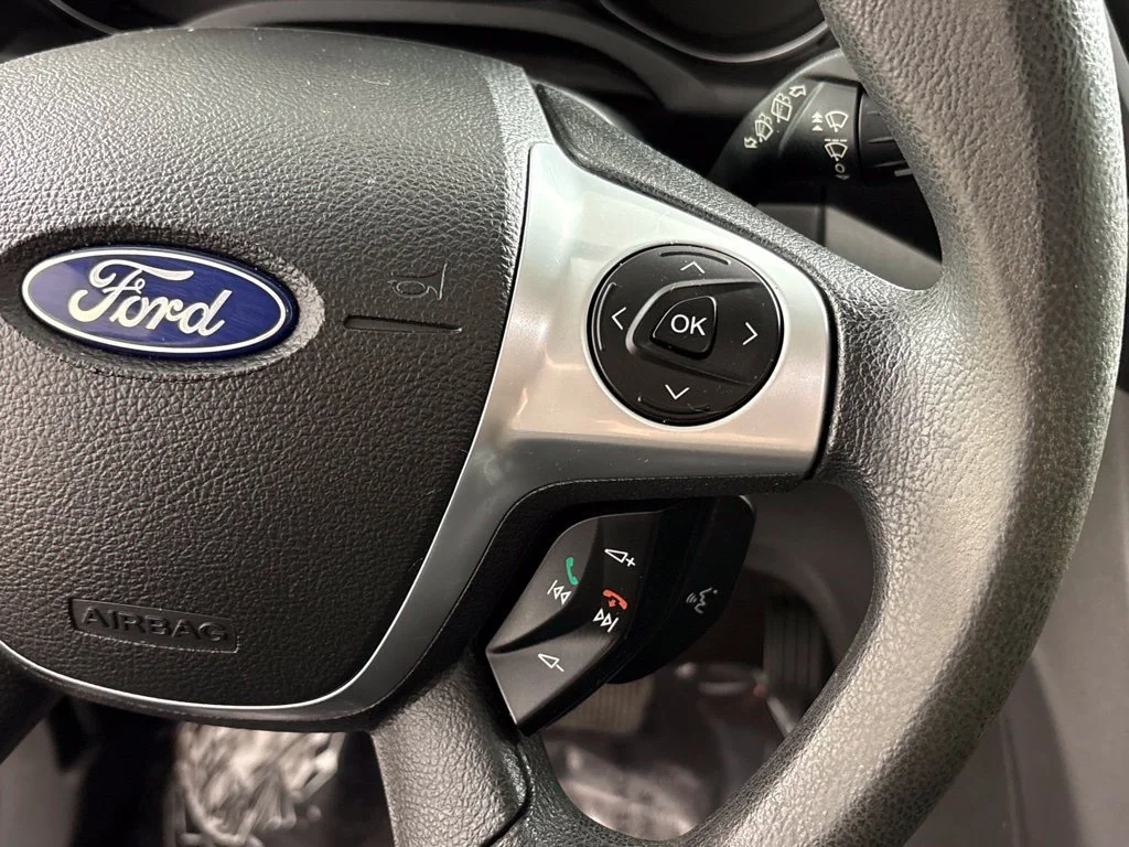 Used 2014 Red Ford S image 32