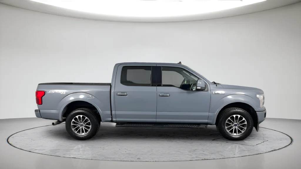New 2026 White Ford XLT image 4