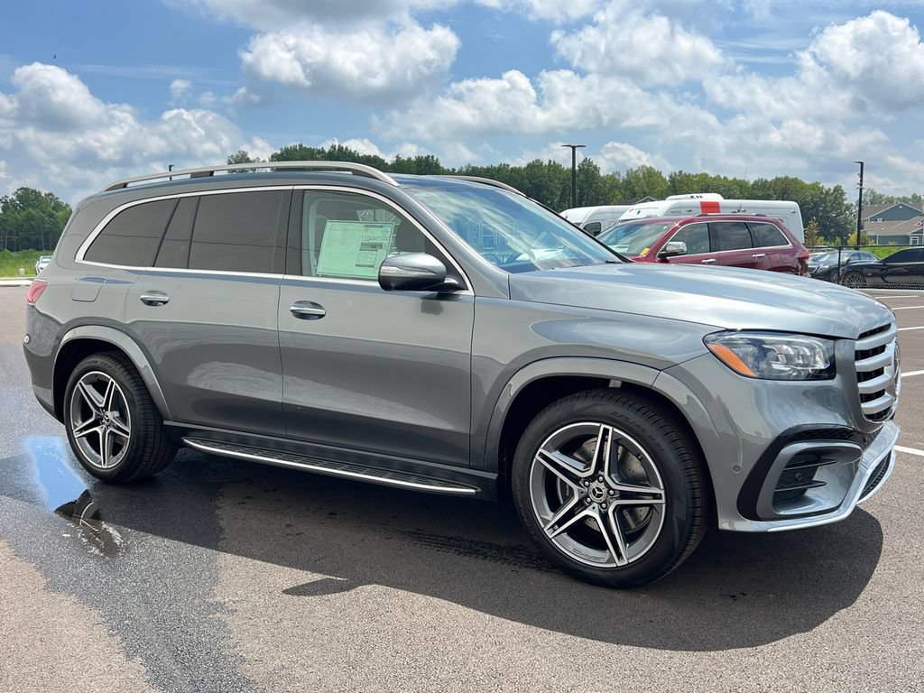 New 2026 Selenite Grey Metallic Mercedes-Benz GLS 450 image 41