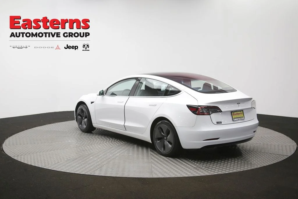 Used 2018 White Tesla Long Range image 58