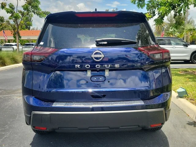 New 2026 Deep Ocean Blue Pearl Nissan SV image 5