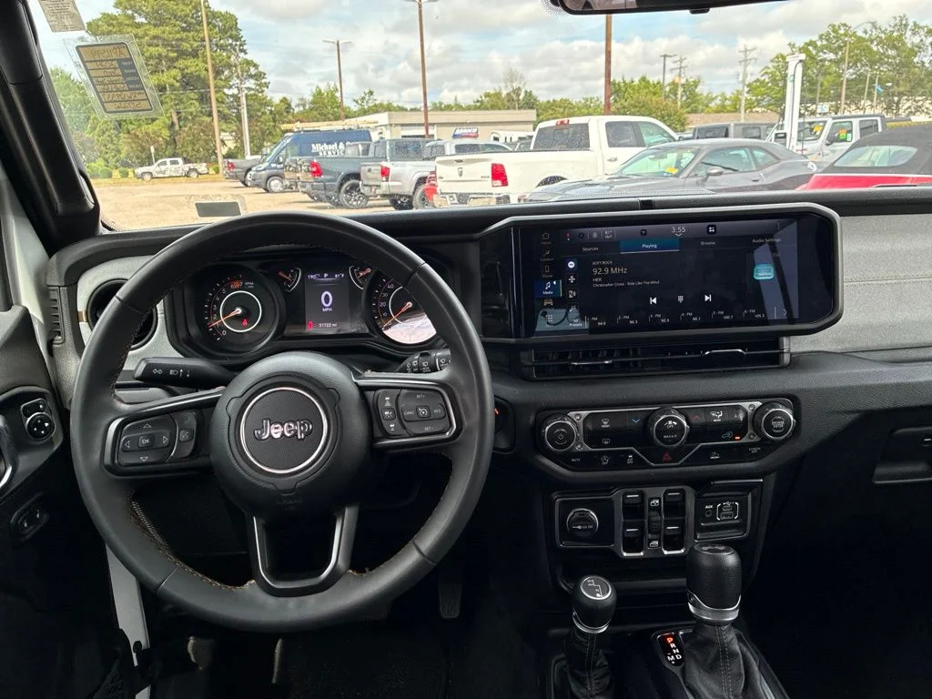 Used 2024 White Jeep Sport S image 23