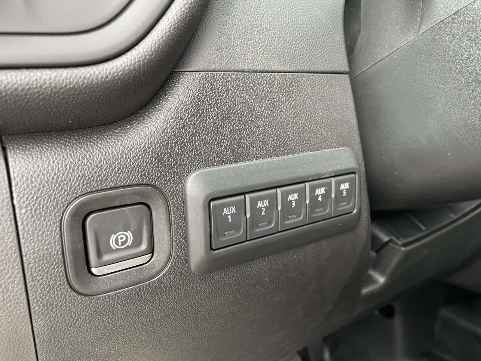 2025 Chevrolet Silverado 3500 HD Work Truck - Photo 30