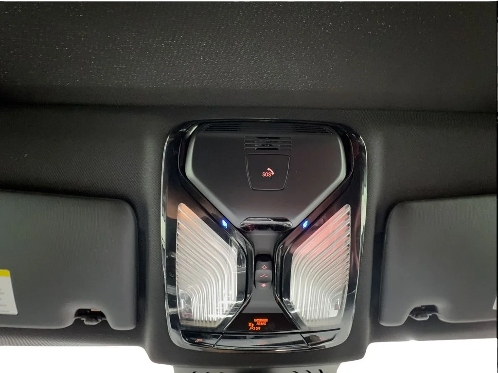 Used 2022 Black BMW M440i xDrive image 42