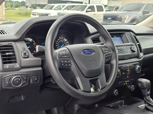 Used 2019 Oxford White Ford XL image 23