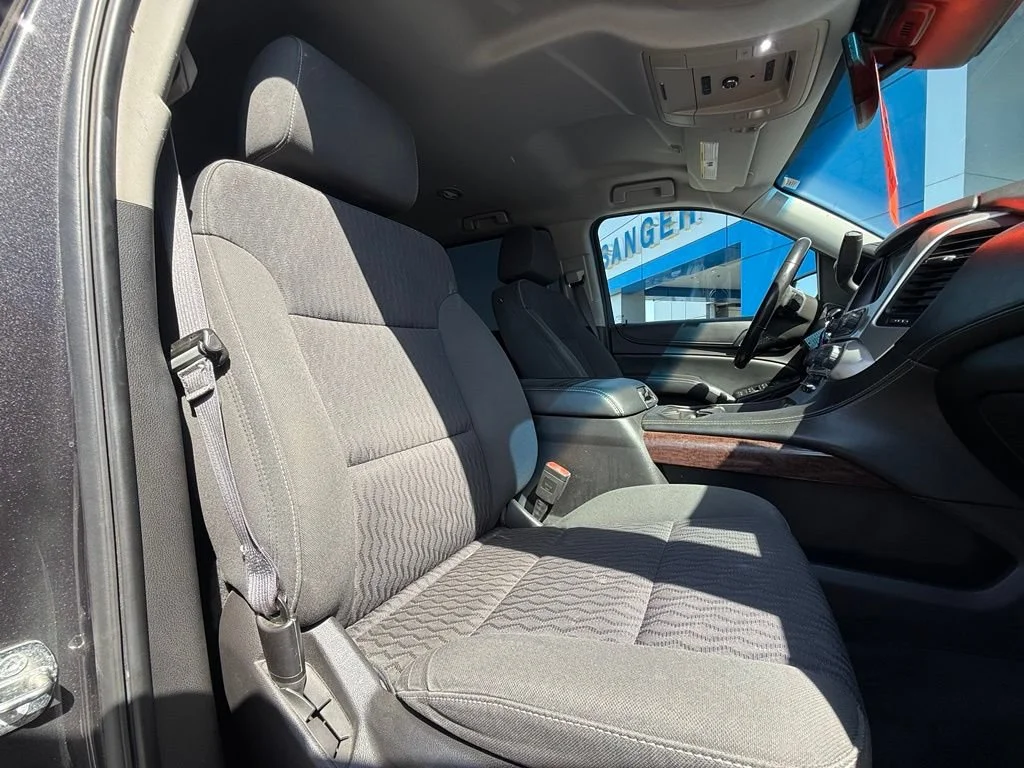 Used 2015 IRIDIUM METALLIC GMC SLE image 16