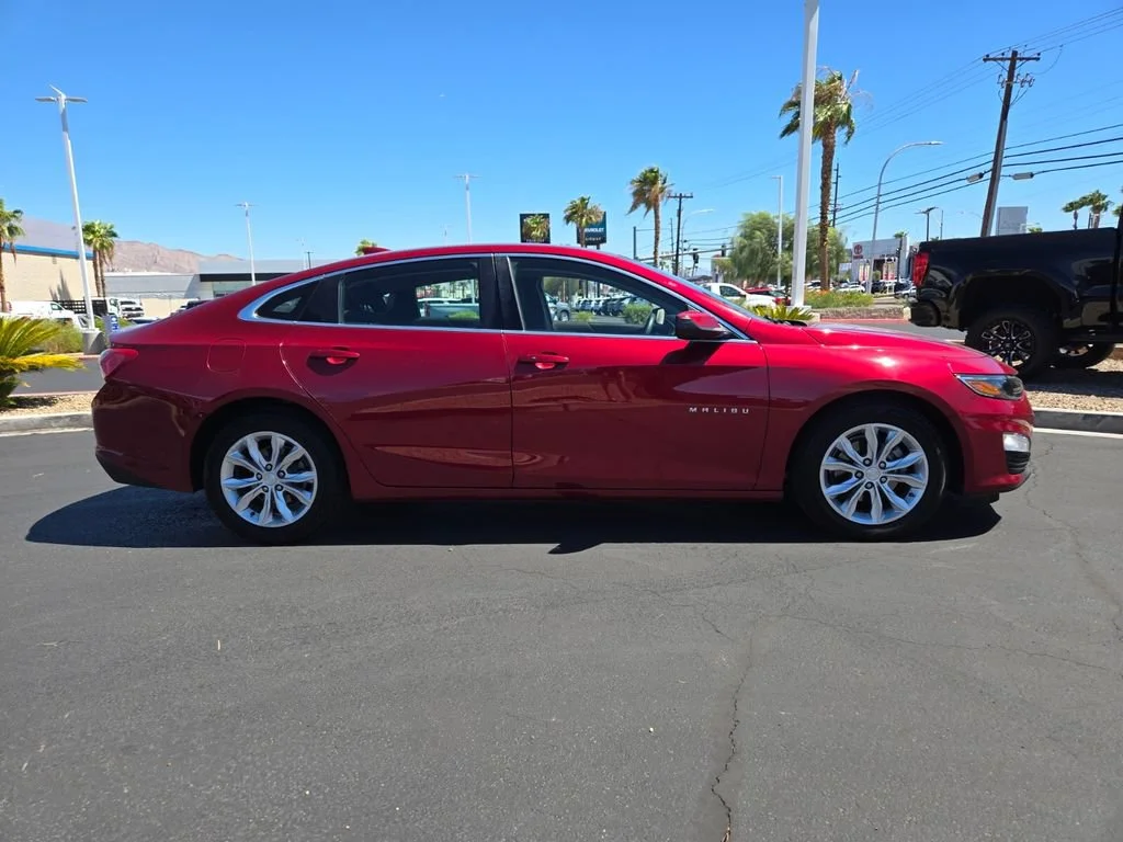 Used 2020 CAJUN RED TINTCOAT Chevrolet LT image 7