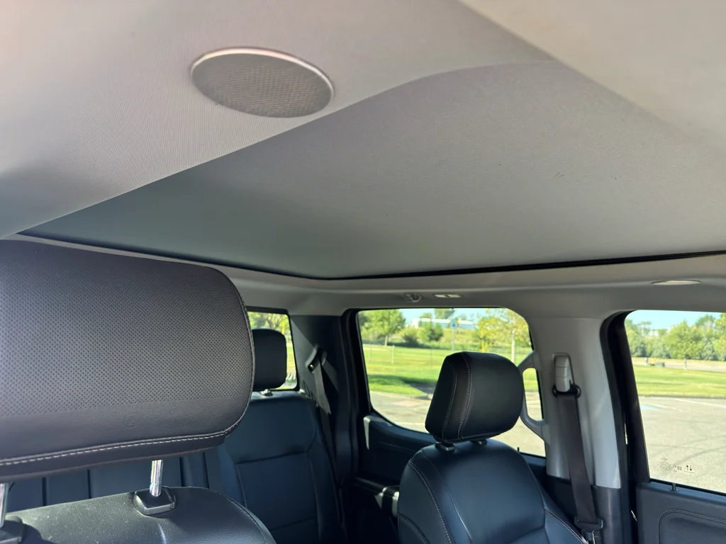 Used 2023 Agate Black Metallic Ford LARIAT image 11
