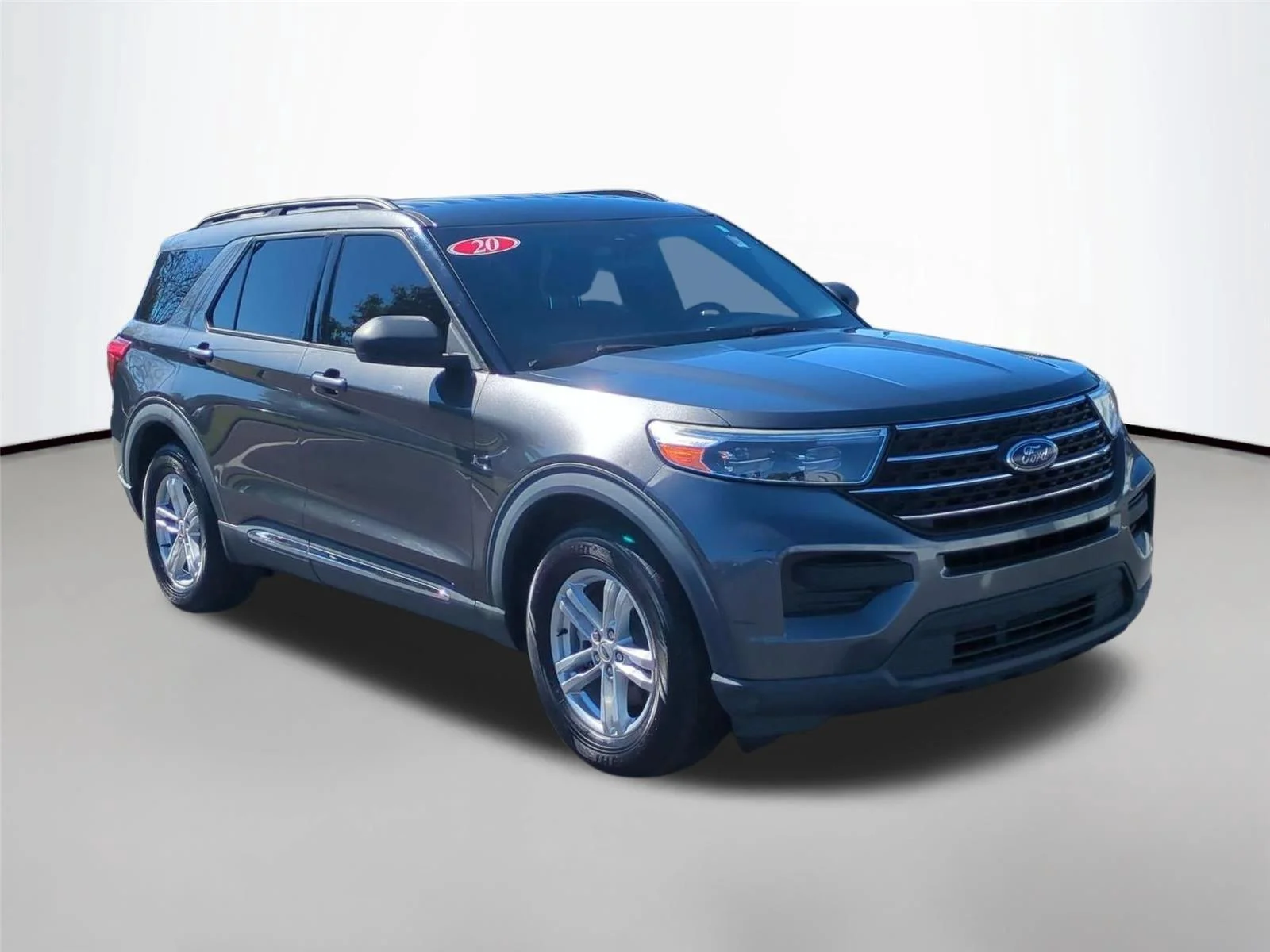 Used 2020 Magnetic Metallic Ford XLT image 7