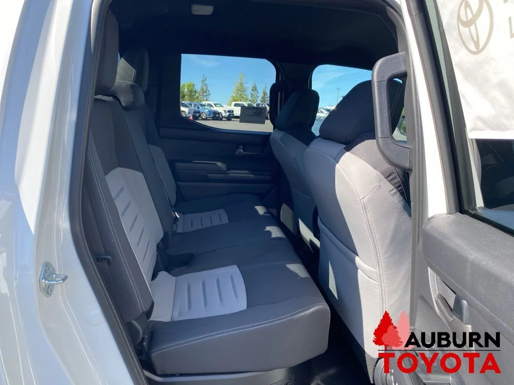 2026 Toyota Tacoma TRD Off Road - Photo 14