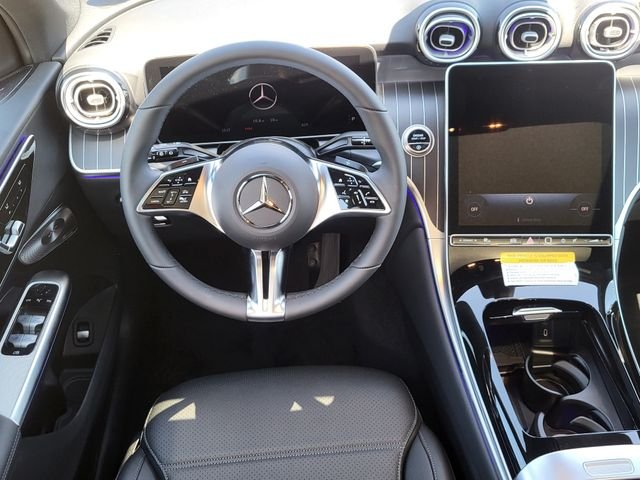 New 2026 Verde Silver Metallic Mercedes-Benz GLC 300 image 12