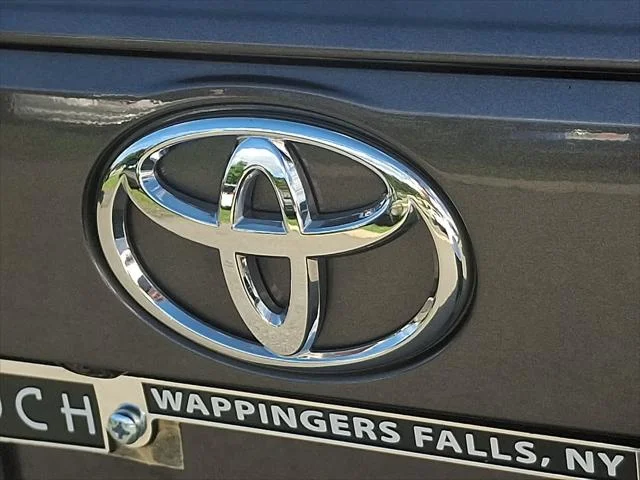 Certified Used 2025 MAGNETIC GRAY MET. Toyota  image 28
