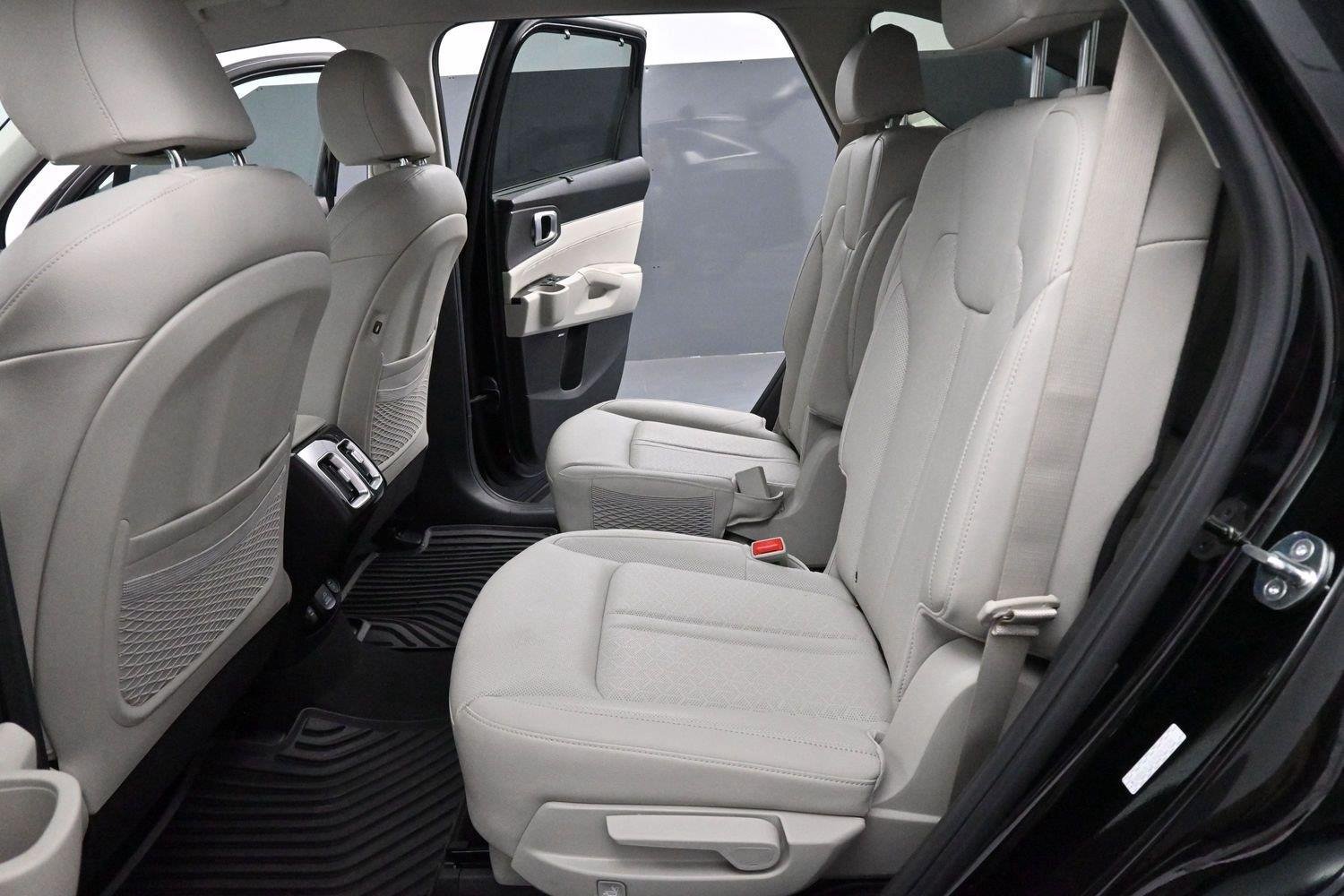 Used 2023 Black Kia SX Prestige image 33