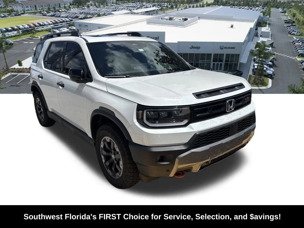 Used 2026 White Honda TrailSport Elite image 2