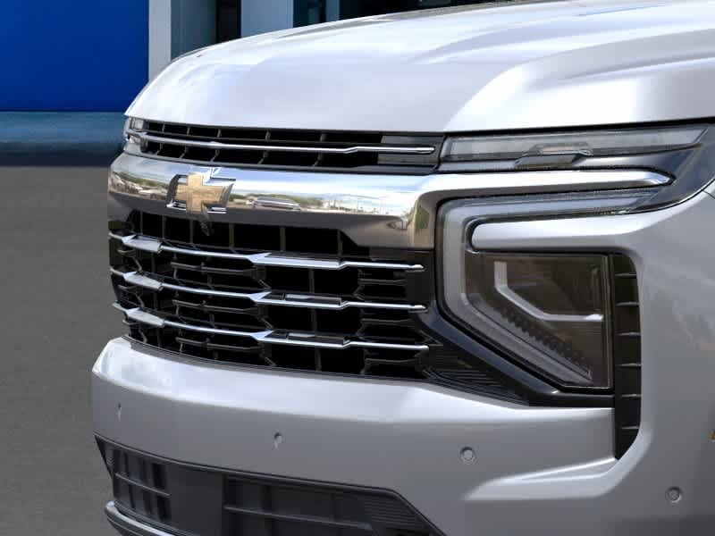 2026 Chevrolet Suburban LT - Photo 13