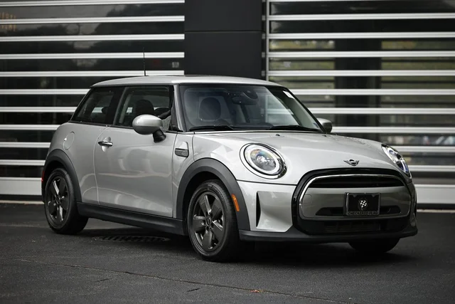 2024 MINI Cooper Signature