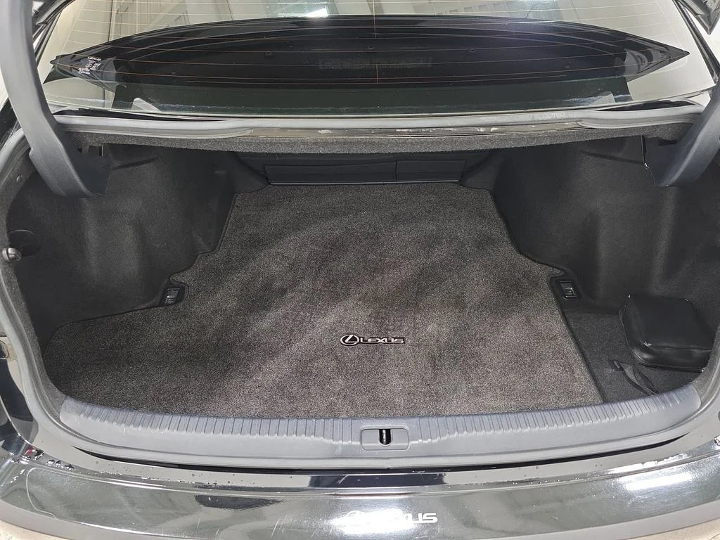 Used 2014 Obsidian Lexus 350 image 35