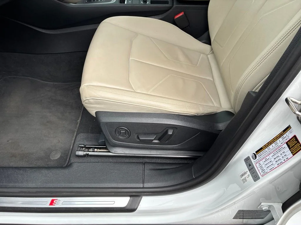 Used 2025 White Audi Premium image 12