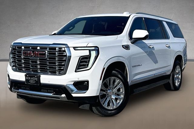 2025 GMC Yukon Denali AWD's photo