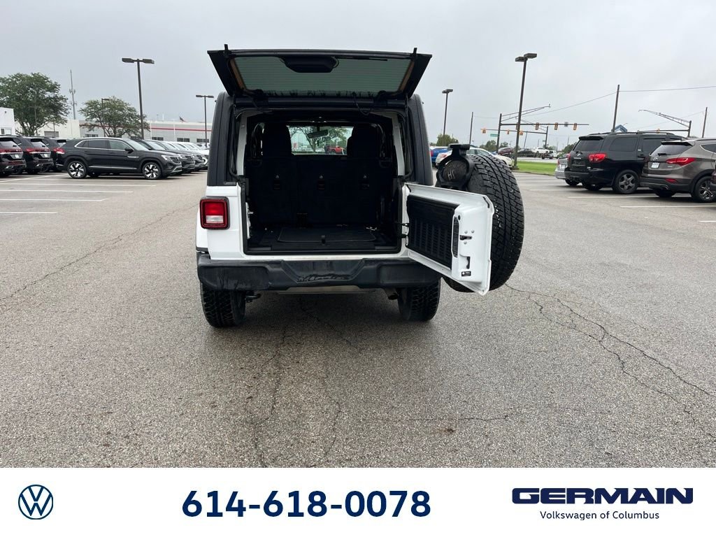 Used 2021 White Jeep Unlimited Sport image 16