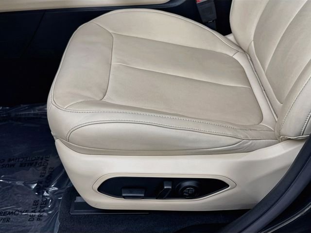 Used 2021 Gray Jeep Limited image 34