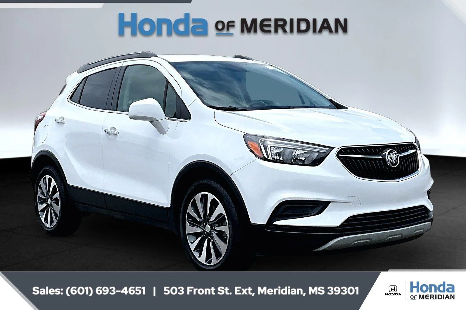 2022 Buick Encore Preferred's photo