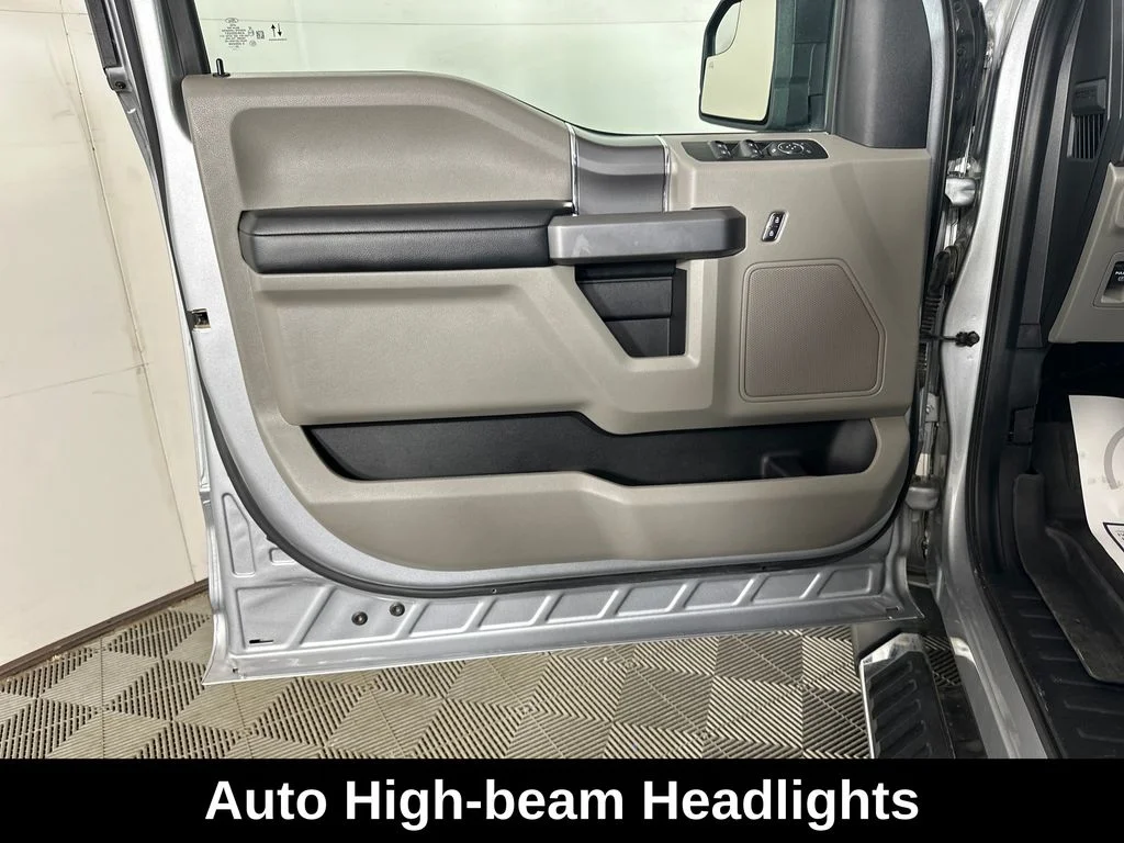 Used 2020 Silver Ford XLT image 15