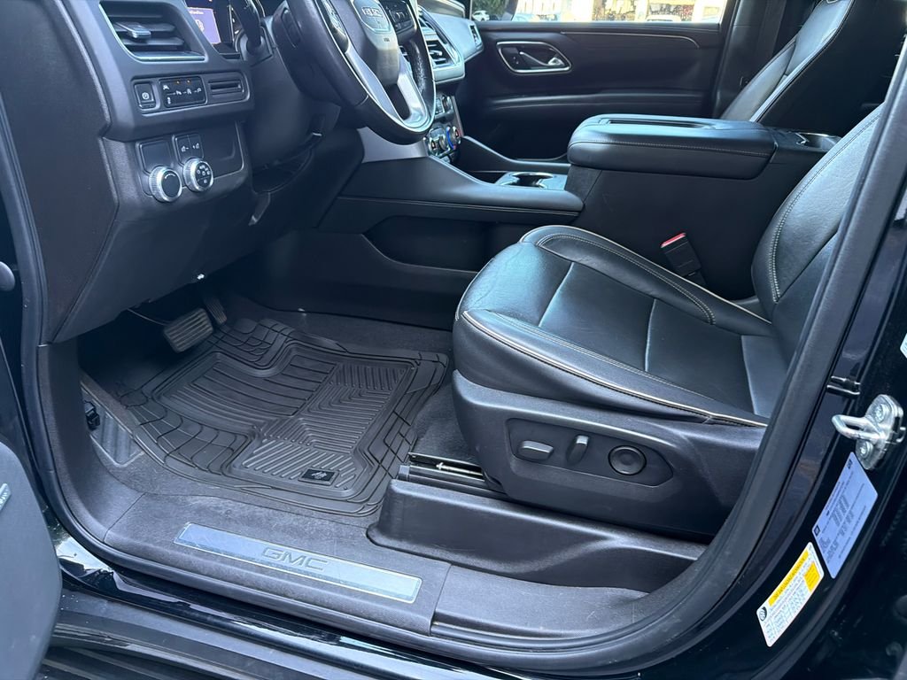 2021 GMC Yukon SLT - Photo 9