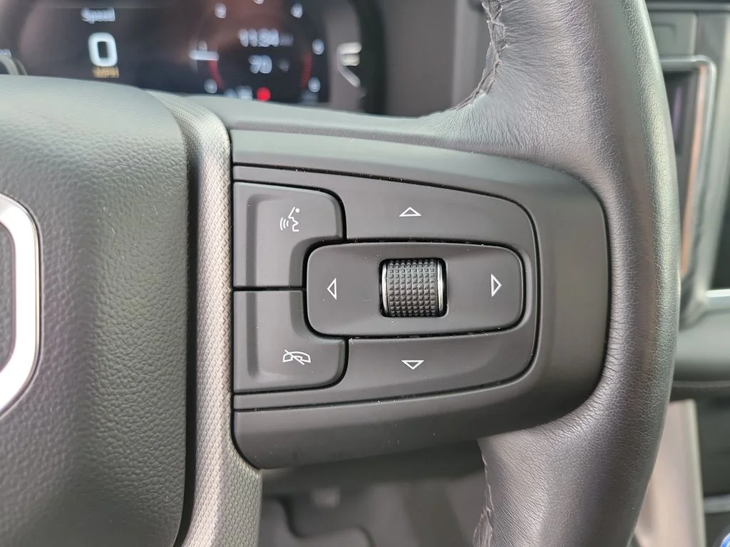 Used 2024 Black GMC Denali image 28