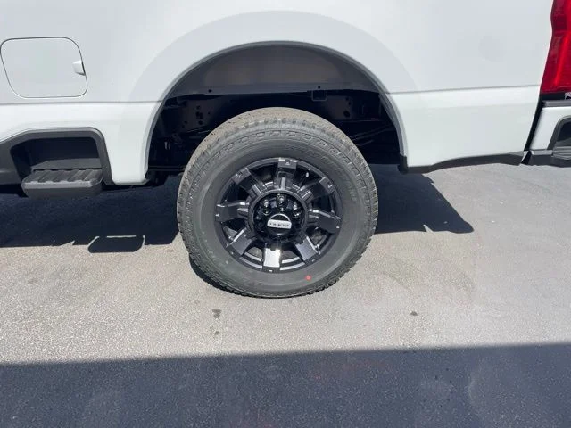New 2026 Avalanche Ford XL image 17