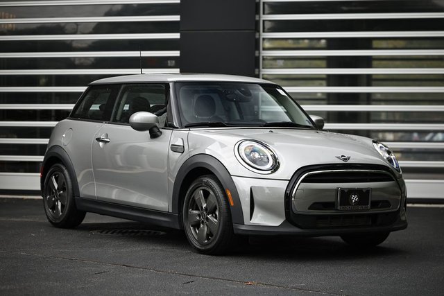 2024 MINI Cooper Signature
