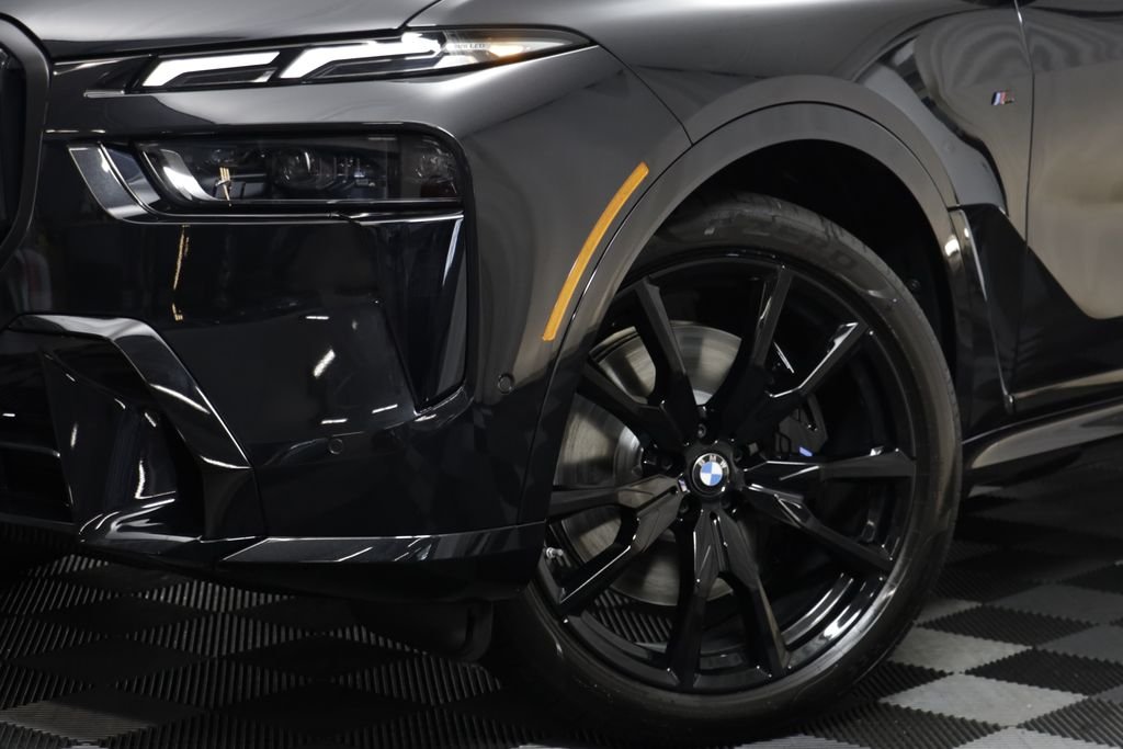 New 2027 Black Sapphire Metallic BMW M60i image 4