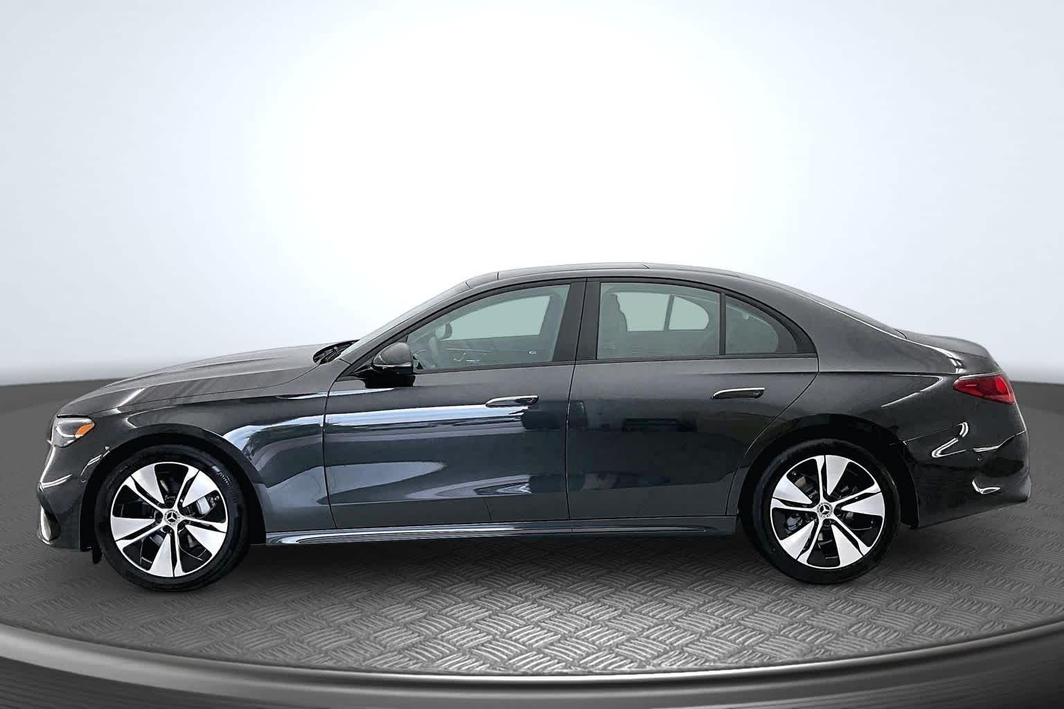 New 2027 Graphite Grey Metallic Mercedes-Benz E 350 image 3