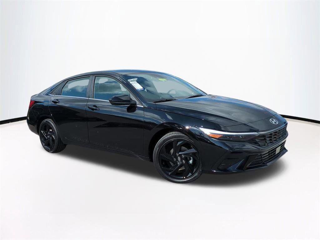 New 2026 Black Hyundai SEL Sport Premium image 2