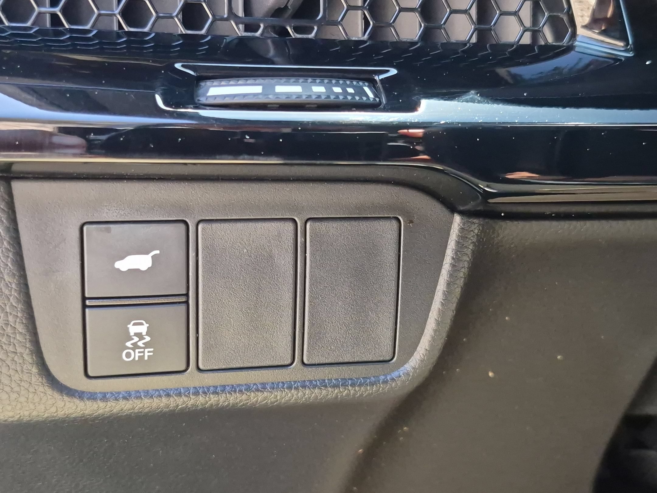 Certified Used 2024 Meteorite Honda Sport Touring image 17