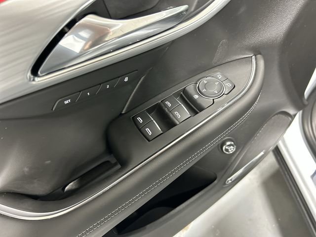 2026 Buick Envision Avenir - Photo 13