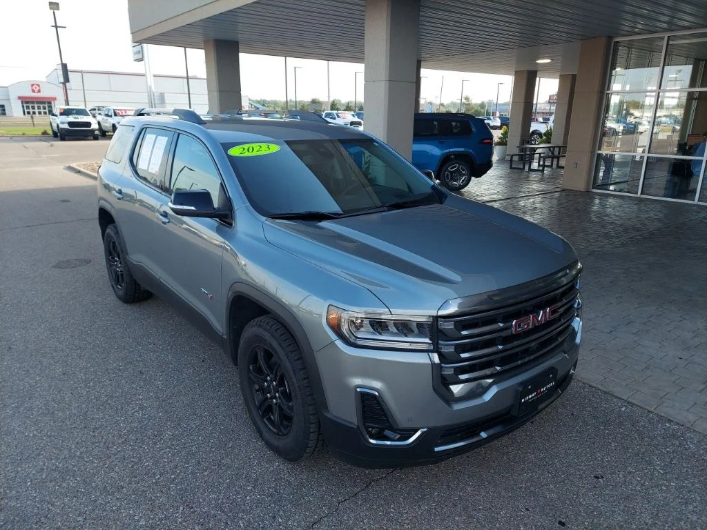 Used 2023 Silver GMC AT4 image 1