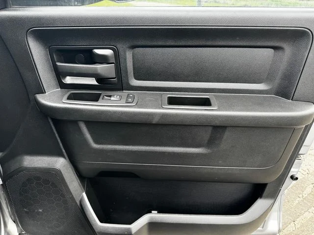 Used 2022 Silver Ram Tradesman image 13