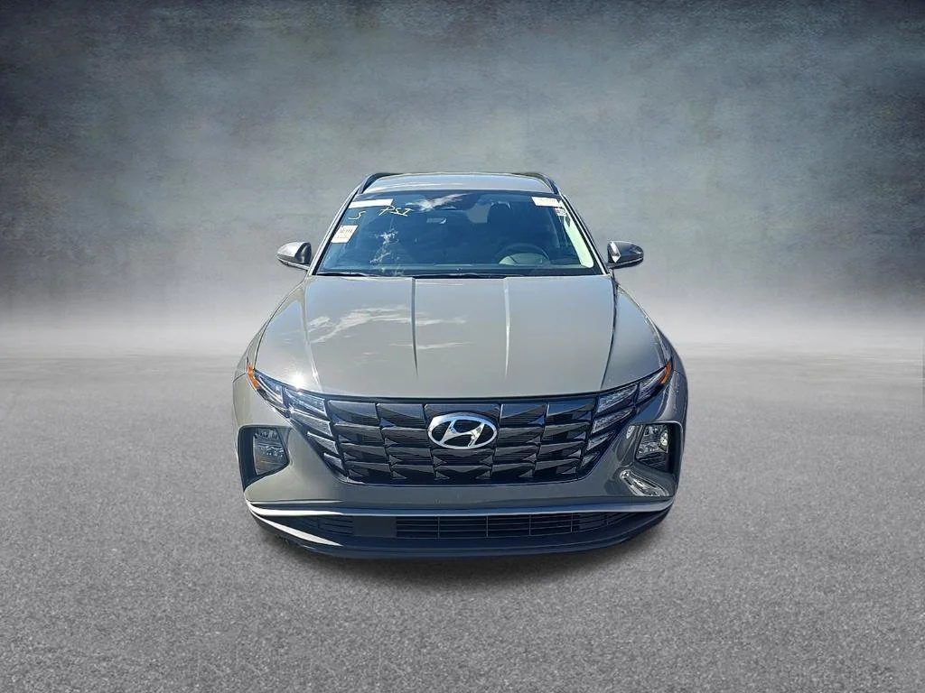 Used 2024 Gray Hyundai SEL image 3